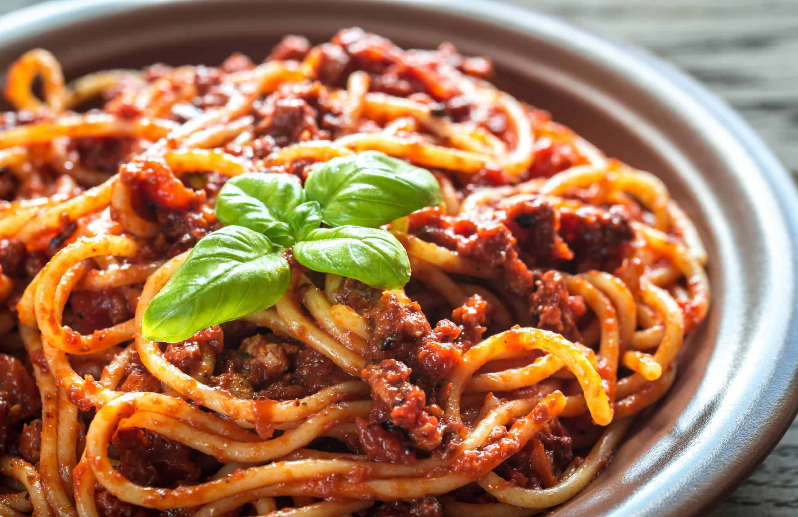 Makaronia Me Kima Recipe Greek Style Spaghetti In Meat Sauce Scaled