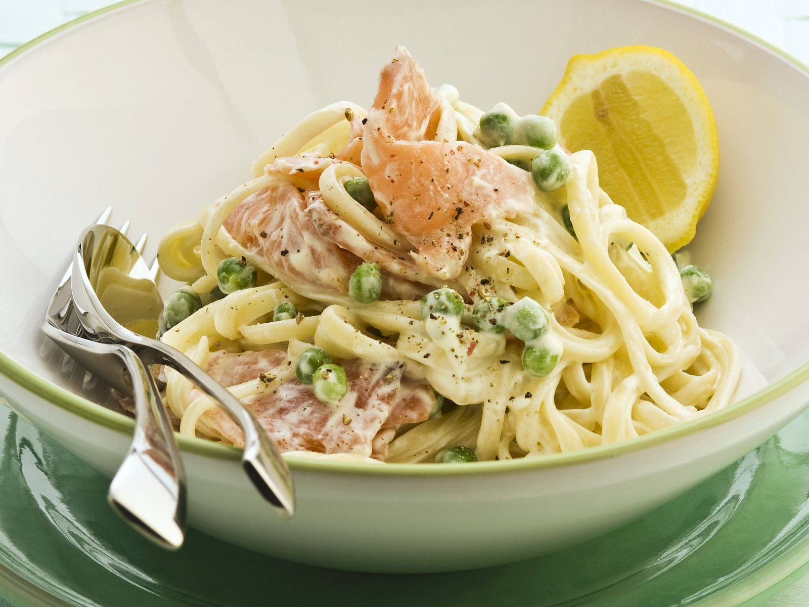 Creamy Salmon Pasta 486101